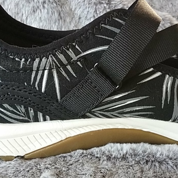 Ryka Kailee Mary Jane Sneakers - Picture 10 of 14